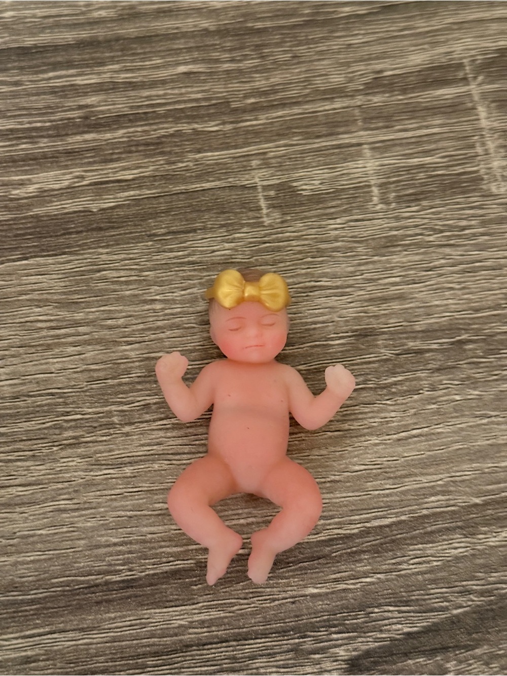 My Mini Baby ultra-realistic mini silicone baby with Bow headband
